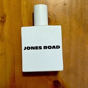 Jones Road Shower fragrance